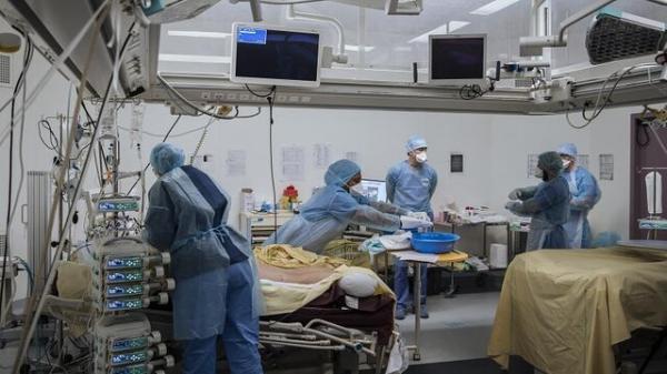 تور فرانسه ارزان: 3 هزار کادر درمان فرانسه به علت امتناع از دریافت واکسن کرونا تعلیق شدند