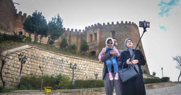 بازدید 120 هزار توریست از قلعه فلک الافلاک خرم آباد